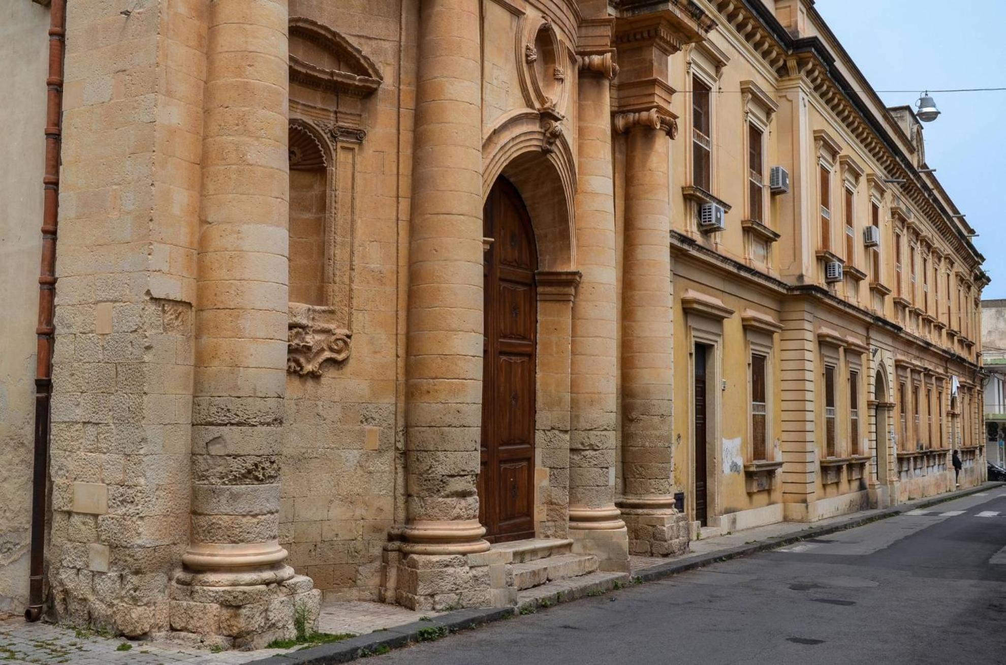 Willa Casa Vacanze Robinson Avola Zewnętrze zdjęcie