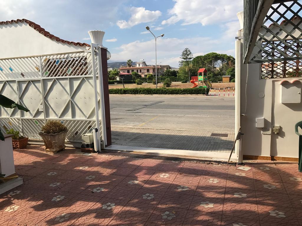 Willa Casa Vacanze Robinson Avola Zewnętrze zdjęcie