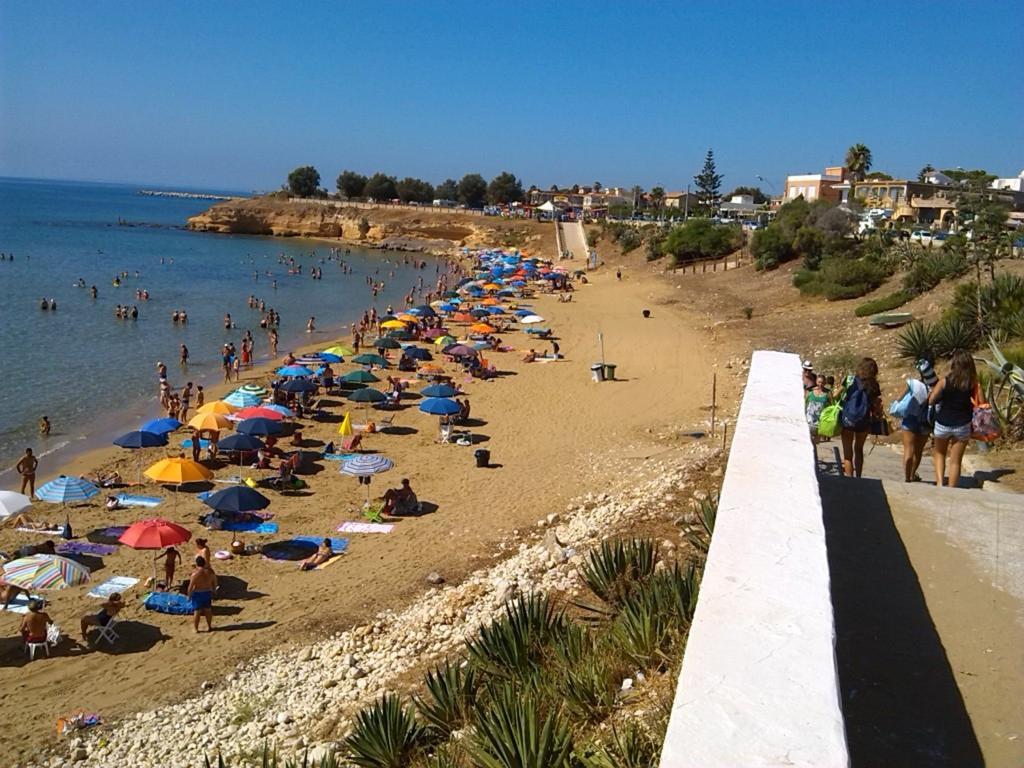 Willa Casa Vacanze Robinson Avola Zewnętrze zdjęcie
